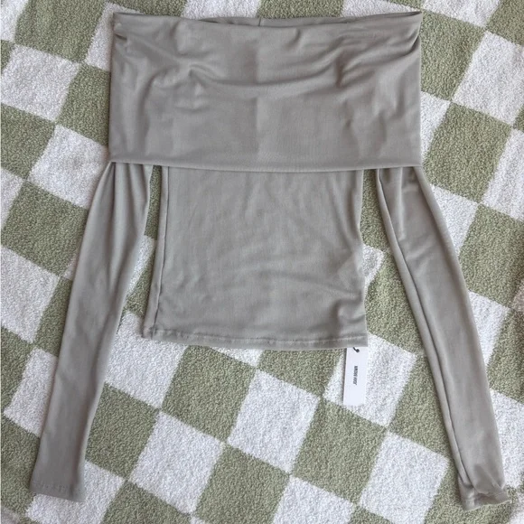 Joah Brown OFF THE SHOULDER LONG SLEEVE - Picture 2 of 6